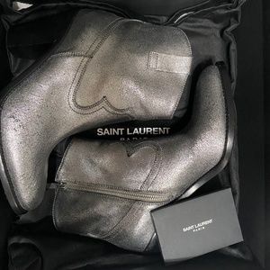 Saint Laurent Cutris 80mm Western Ankle Boots, Silver